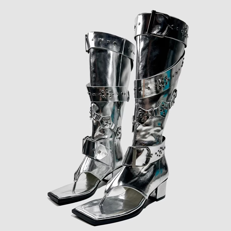 Leather Classic Strap - Botas de Salto Alto com Fivela